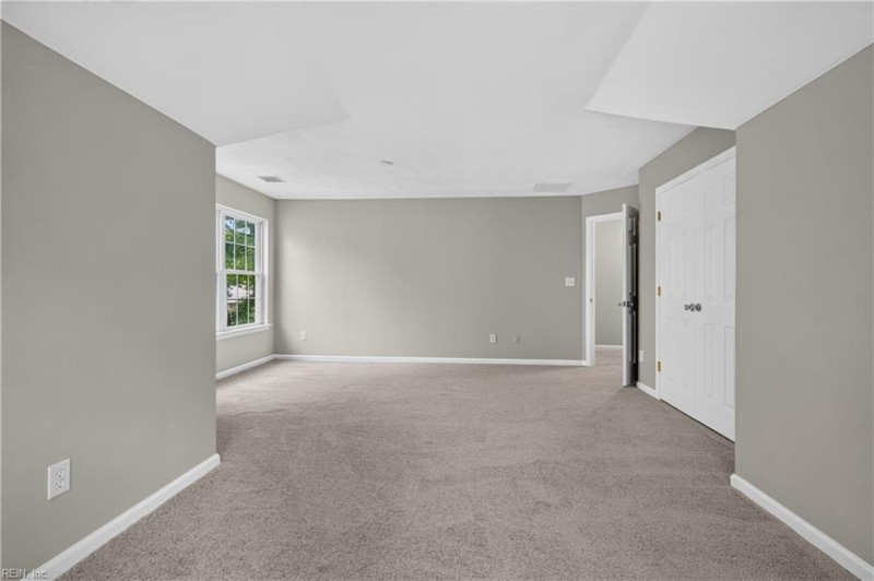 Photo 30 of 42 residential for sale in Chesapeake virginia