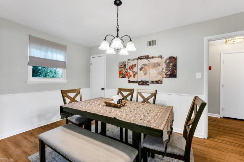 Photo 14 of 34 residential for sale in Norfolk virginia