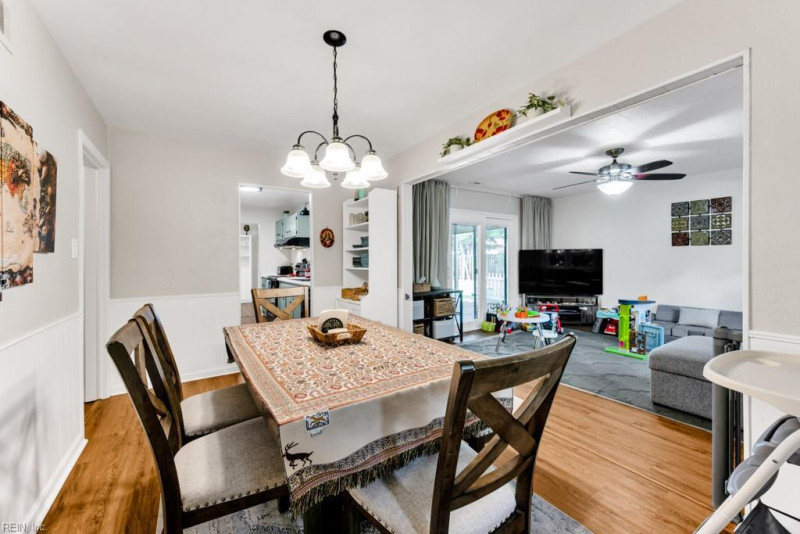 Photo 16 of 34 residential for sale in Norfolk virginia