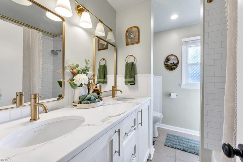 Photo 26 of 34 residential for sale in Norfolk virginia