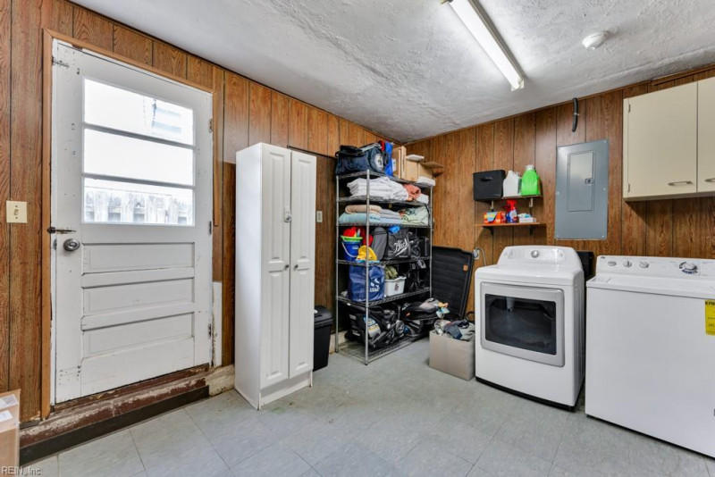 Photo 29 of 34 residential for sale in Norfolk virginia