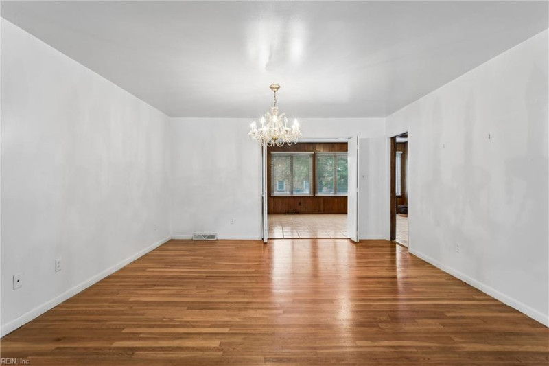 Photo 5 of 40 residential for sale in Newport News virginia Photo 5 of 40 residential for sale in Newport News virginia