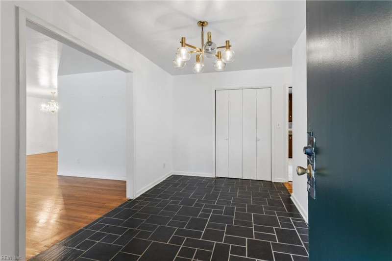 Photo 7 of 40 residential for sale in Newport News virginia Photo 7 of 40 residential for sale in Newport News virginia