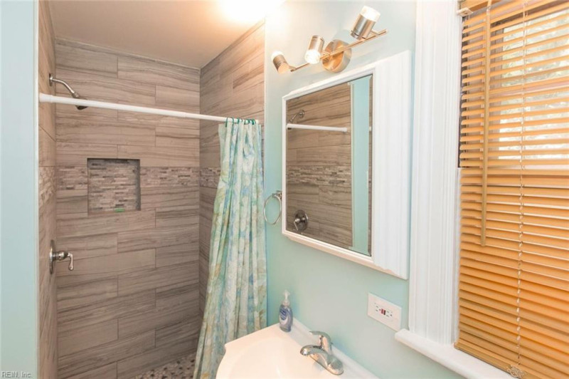 Photo 9 of 19 residential for sale in Virginia Beach virginia Photo 9 of 19 residential for sale in Virginia Beach virginia