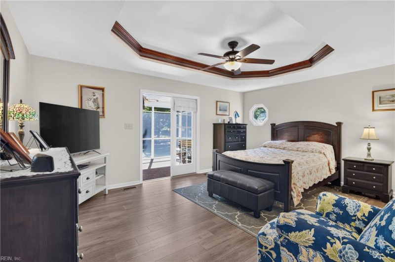 Photo 14 of 50 residential for sale in Gloucester County virginia