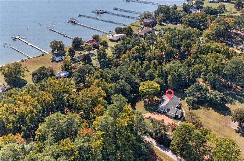Photo 46 of 50 residential for sale in Gloucester County virginia