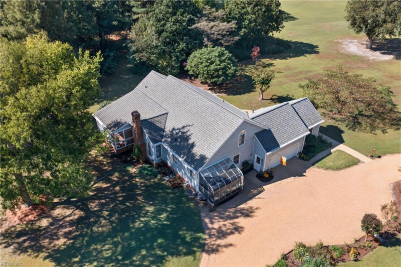 Photo 47 of 50 residential for sale in Gloucester County virginia