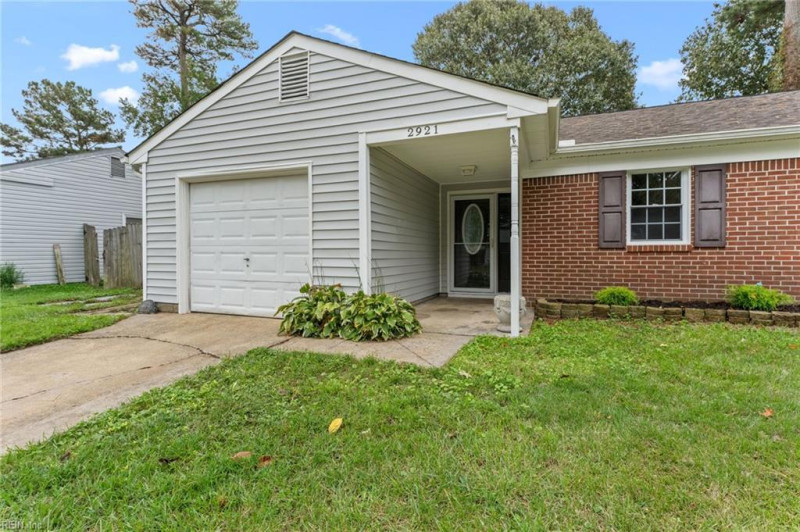 Photo 6 of 36 residential for sale in Virginia Beach virginia