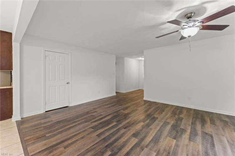 Photo 9 of 36 residential for sale in Virginia Beach virginia
