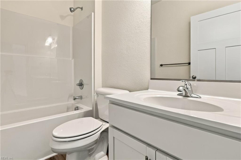 Photo 31 of 34 residential for sale in Chesapeake virginia Photo 31 of 34 residential for sale in Chesapeake virginia