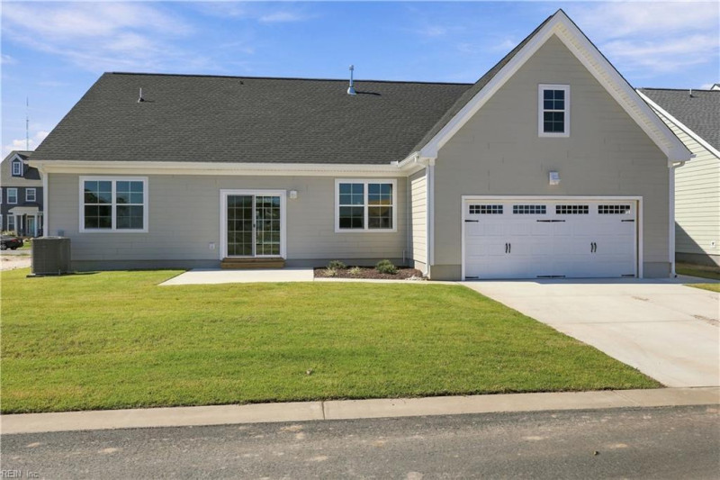 Photo 7 of 34 residential for sale in Chesapeake virginia Photo 7 of 34 residential for sale in Chesapeake virginia