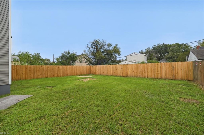 Photo 29 of 33 residential for sale in Newport News virginia