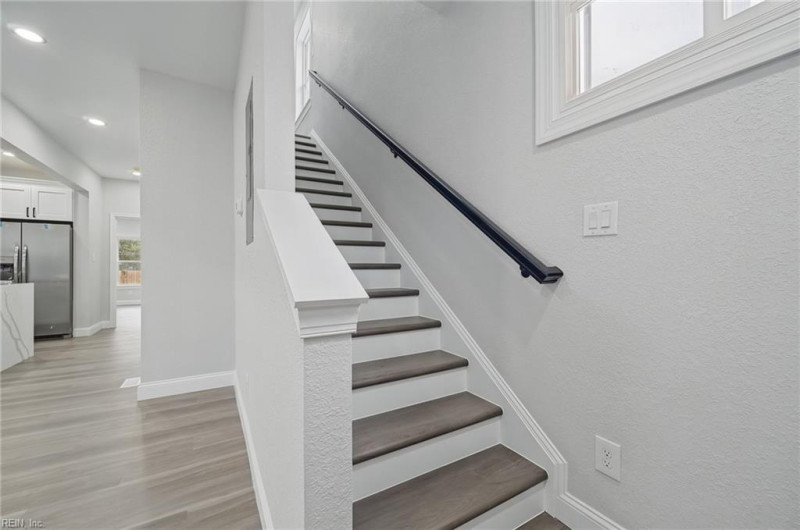 Photo 8 of 33 residential for sale in Newport News virginia