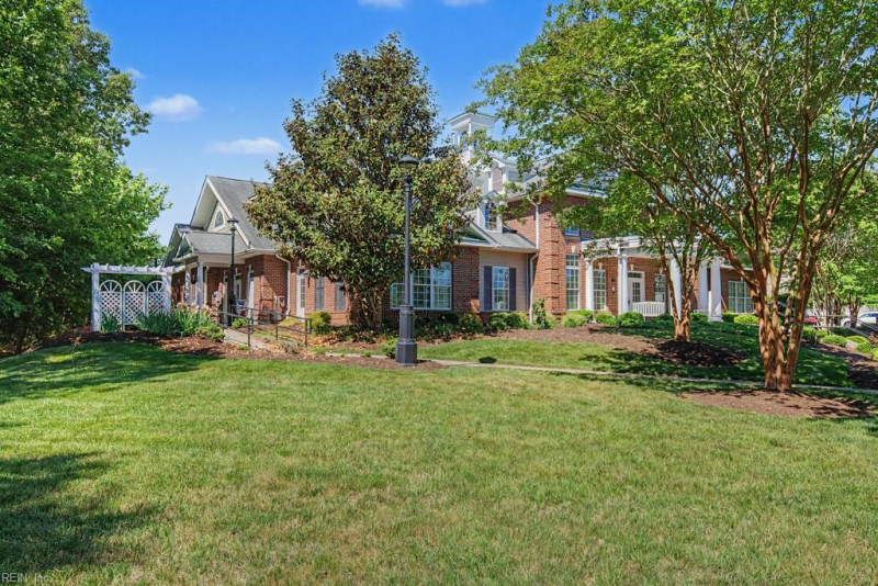 Photo 28 of 31 residential for sale in York County virginia
