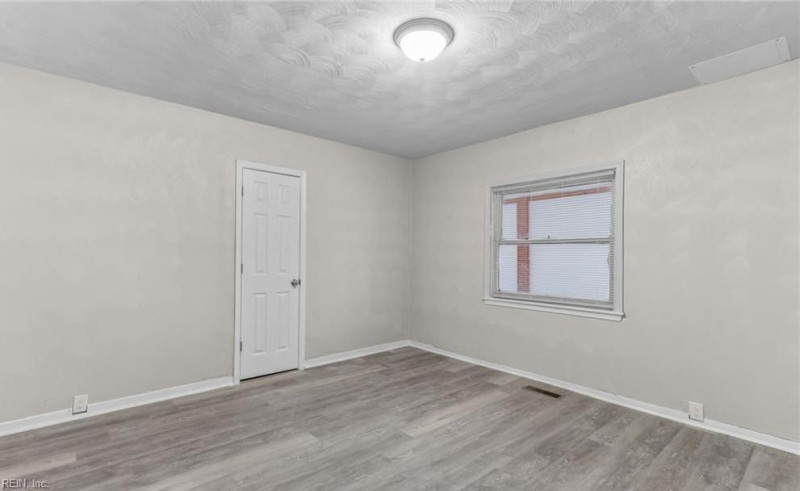Photo 9 of 29 residential for sale in Suffolk virginia Photo 9 of 29 residential for sale in Suffolk virginia