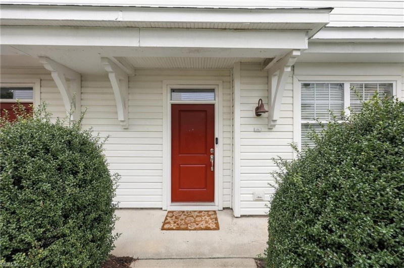 Photo 1 of 49 residential for sale in Chesapeake virginia Photo 1 of 49 residential for sale in Chesapeake virginia