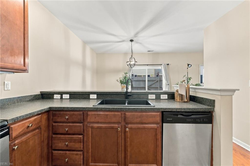 Photo 13 of 49 residential for sale in Chesapeake virginia Photo 13 of 49 residential for sale in Chesapeake virginia