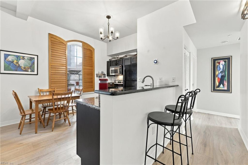 Photo 11 of 21 residential for sale in Norfolk virginia