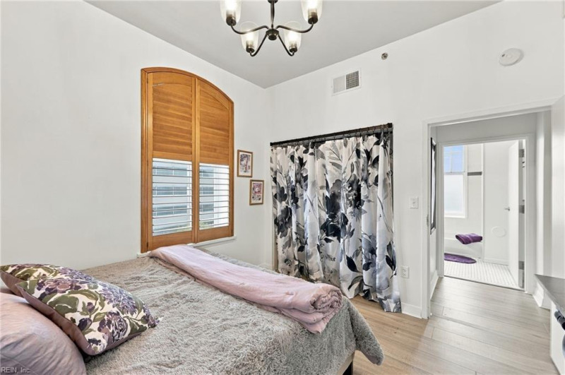 Photo 16 of 21 residential for sale in Norfolk virginia