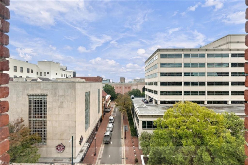 Photo 7 of 21 residential for sale in Norfolk virginia