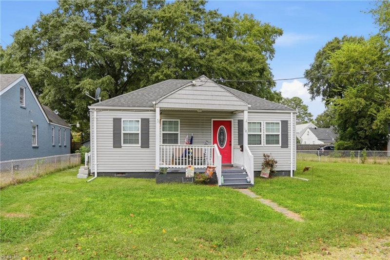 Photo 2 of 22 residential for sale in Portsmouth virginia Photo 2 of 22 residential for sale in Portsmouth virginia