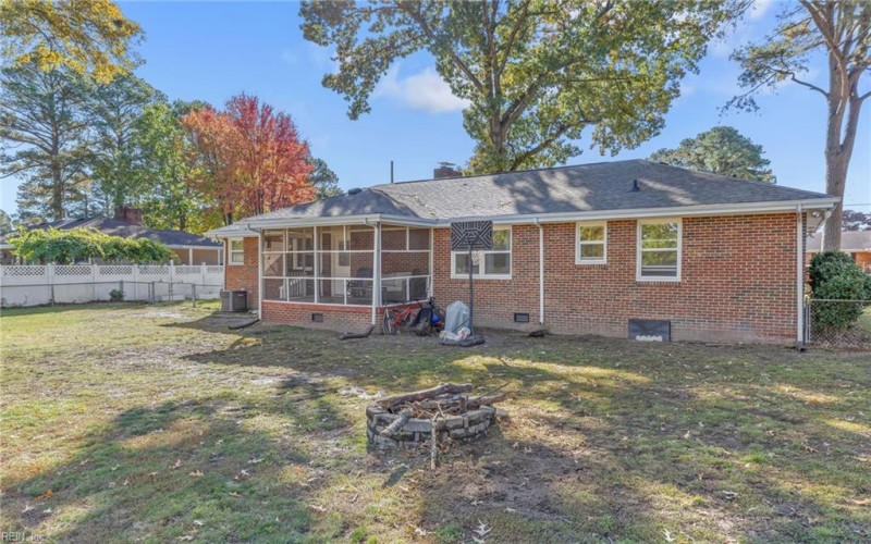 Photo 34 of 35 residential for sale in Portsmouth virginia Photo 34 of 35 residential for sale in Portsmouth virginia