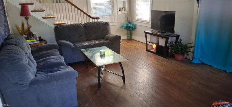 Photo 2 of 6 residential for sale in Portsmouth virginia