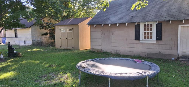 Photo 6 of 6 residential for sale in Portsmouth virginia
