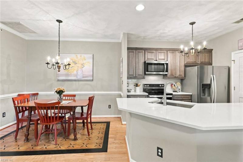 Photo 13 of 40 residential for sale in Virginia Beach virginia