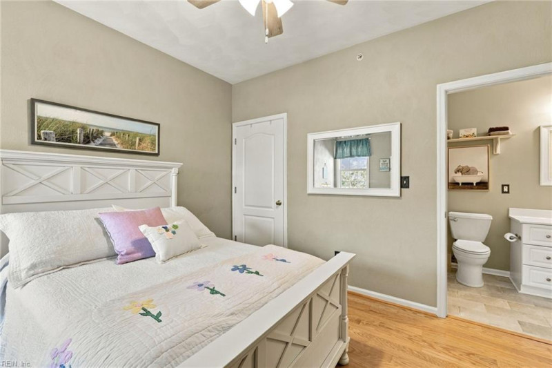 Photo 29 of 40 residential for sale in Virginia Beach virginia