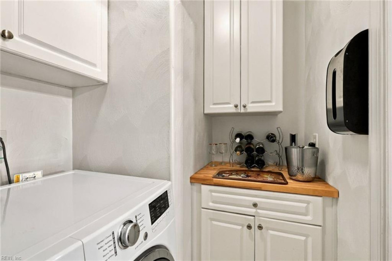 Photo 35 of 40 residential for sale in Virginia Beach virginia
