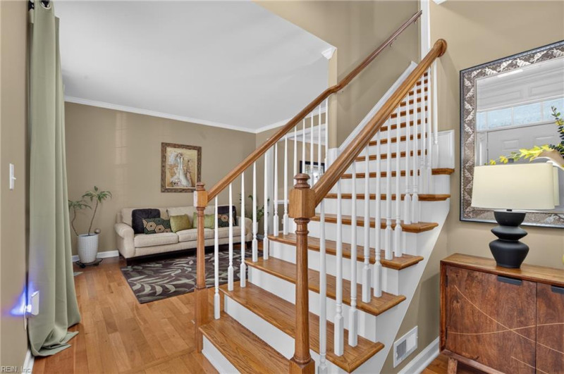 Photo 17 of 38 residential for sale in Hampton virginia