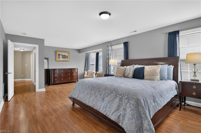 Photo 19 of 38 residential for sale in Hampton virginia
