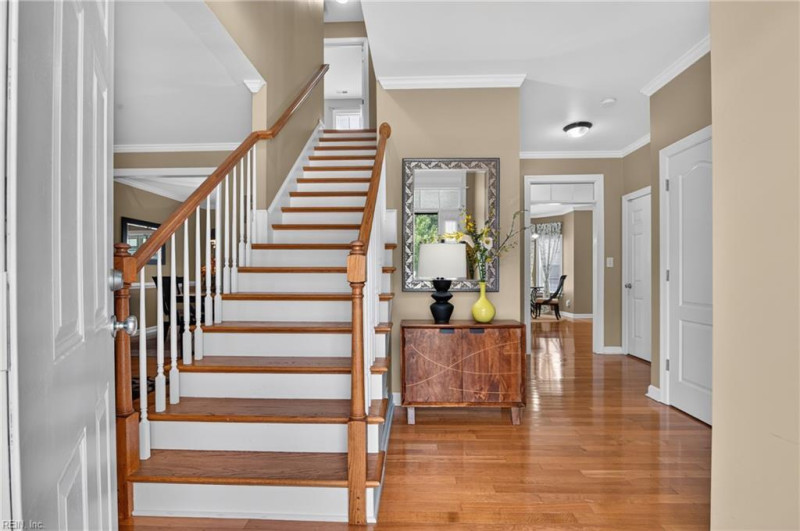 Photo 2 of 38 residential for sale in Hampton virginia