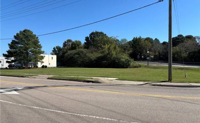 252 Carolina Avenue, Suffolk, VA 23434