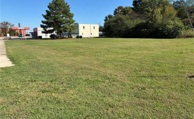 252 Carolina Avenue, Suffolk, VA 23434