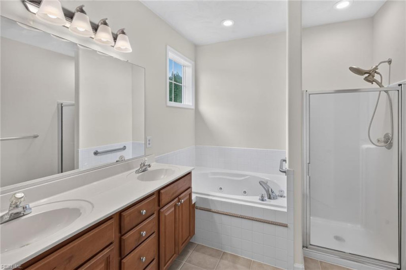 Photo 20 of 31 residential for sale in Virginia Beach virginia