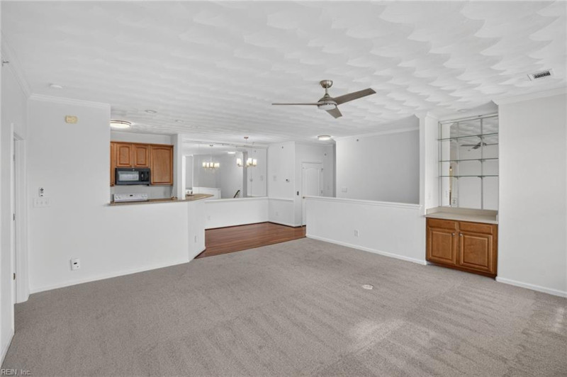 Photo 8 of 31 residential for sale in Virginia Beach virginia