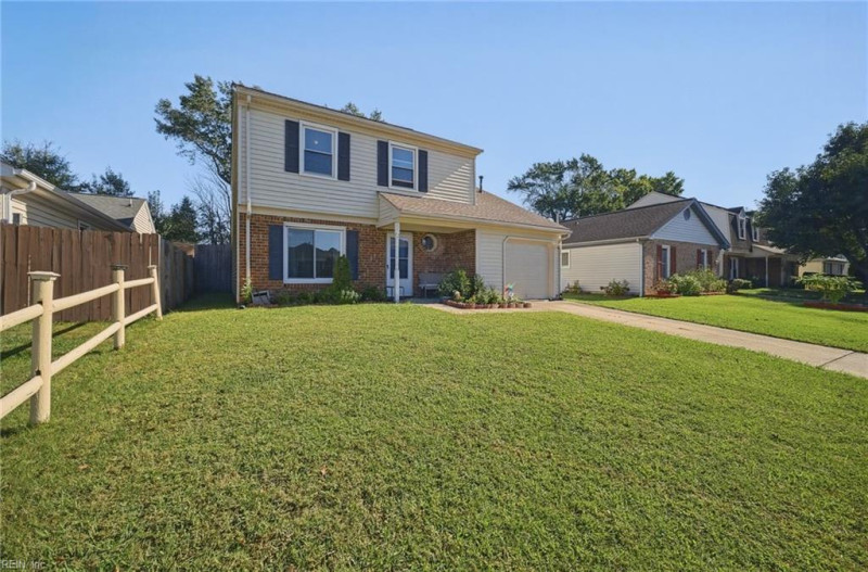 Photo 2 of 28 residential for sale in Virginia Beach virginia