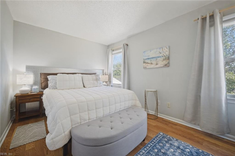 Photo 22 of 28 residential for sale in Virginia Beach virginia