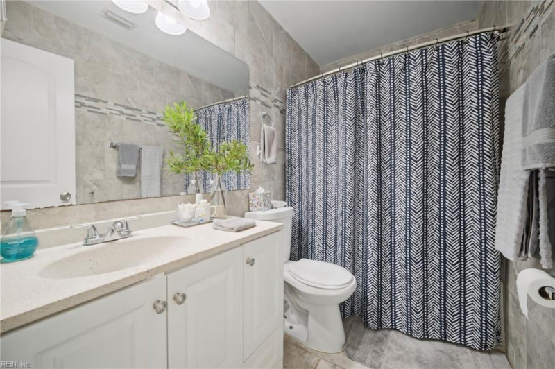 Photo 23 of 28 residential for sale in Virginia Beach virginia