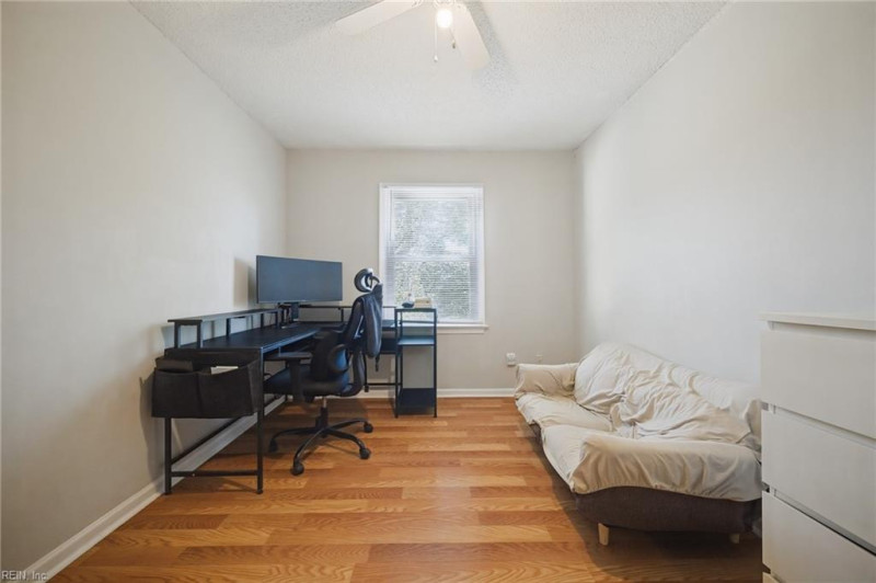 Photo 24 of 28 residential for sale in Virginia Beach virginia