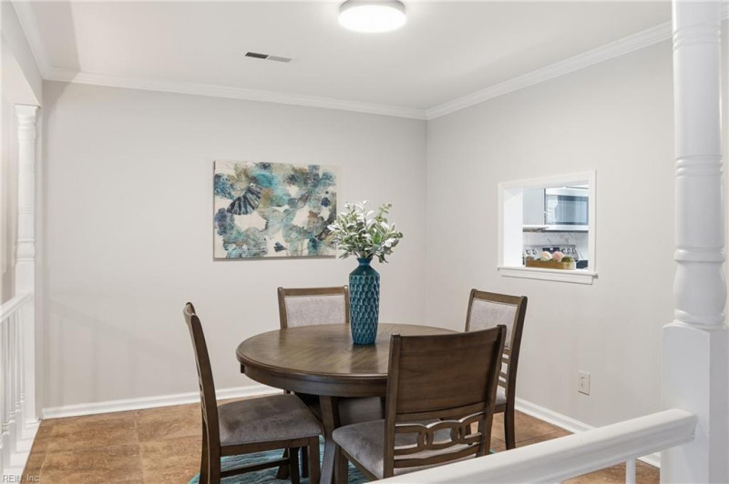 Photo 13 of 31 residential for sale in Virginia Beach virginia