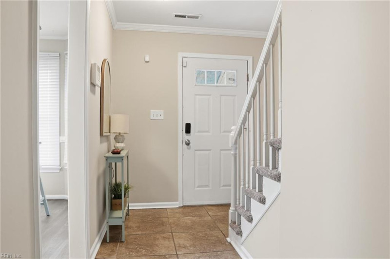 Photo 7 of 31 residential for sale in Virginia Beach virginia