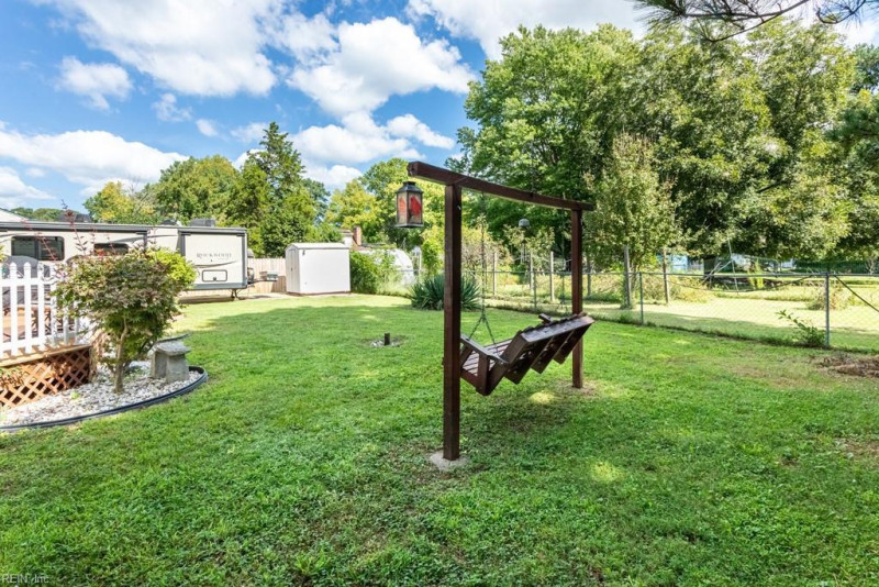 Photo 33 of 44 residential for sale in Newport News virginia