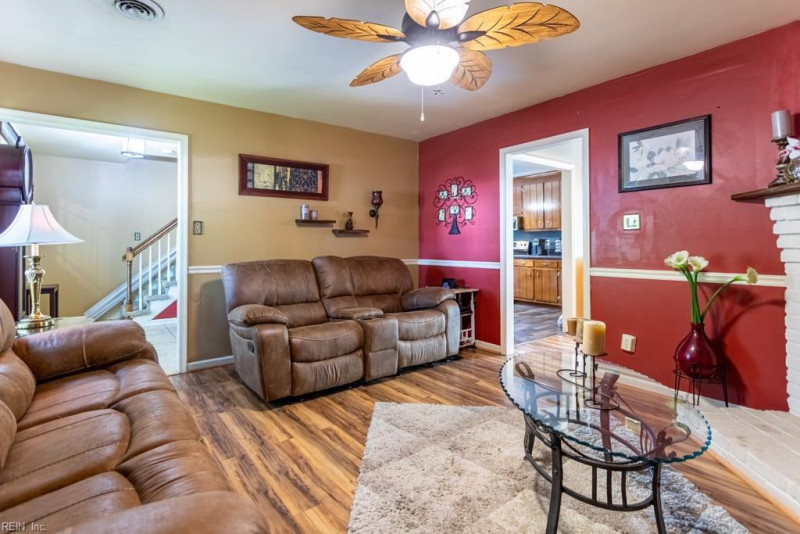 Photo 6 of 44 residential for sale in Newport News virginia