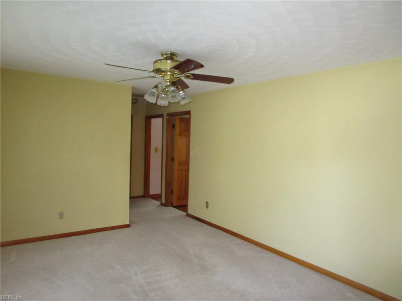 Photo 12 of 22 residential for sale in Hampton virginia