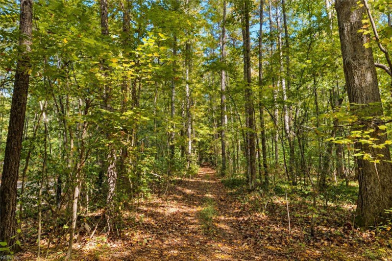 Photo 7 of 11 land for sale in Moyock virginia Photo 7 of 11 land for sale in Moyock virginia