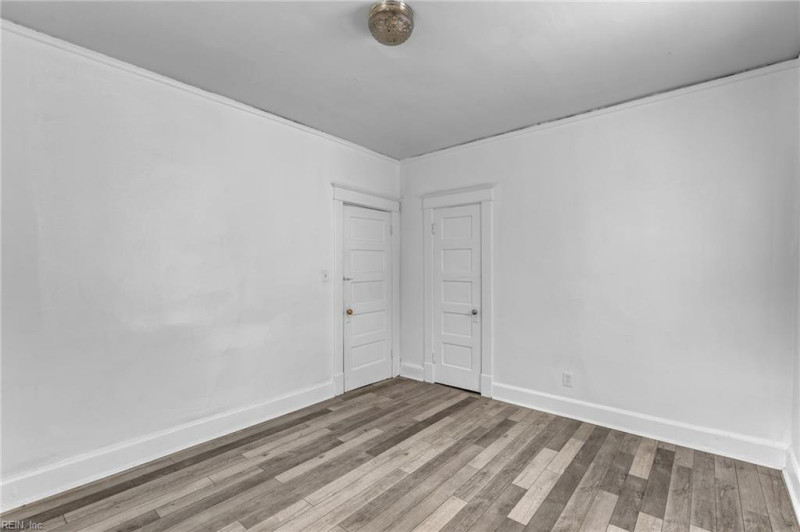 Photo 21 of 44 residential for sale in Norfolk virginia