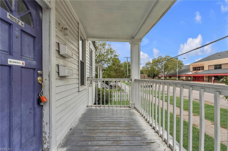 Photo 3 of 44 residential for sale in Norfolk virginia